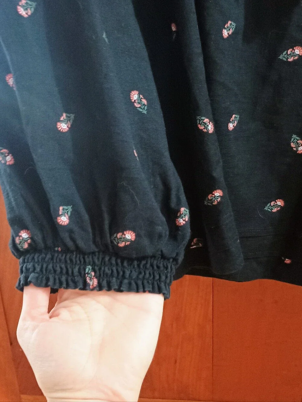 Puff-Sleeve Floral Smocked Poet Swing Blouse -XL